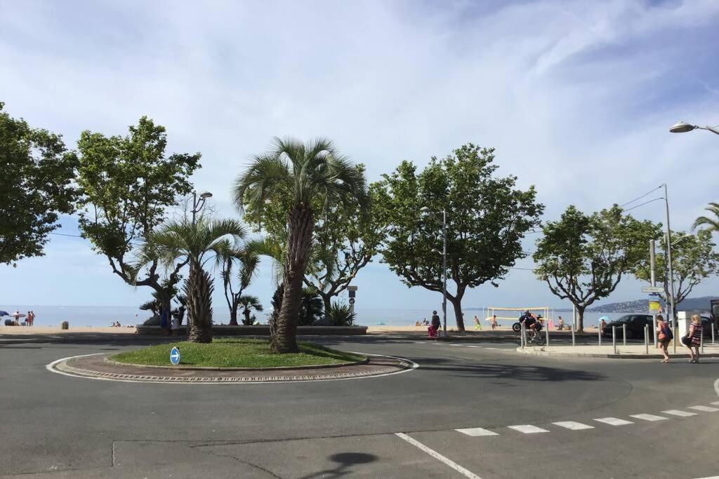 Apartament Des Vacances De Reve Fréjus Zewnętrze zdjęcie